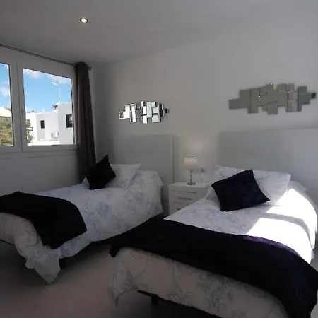 Playa Del Carmen - A Beautiful 4 Bedroom - In The Heart Of Puerto Del Carmen * Пуэрто дель Кармен